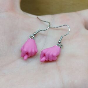 Pembe Nah İşareti Şeklinde Küpe Modern ve Eğlenceli