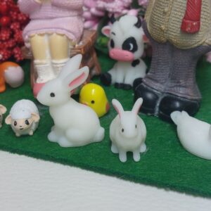 2'li Mini Tavşan Teraryum Süsü - Organik Plastik Biblo Dekoratif Obje