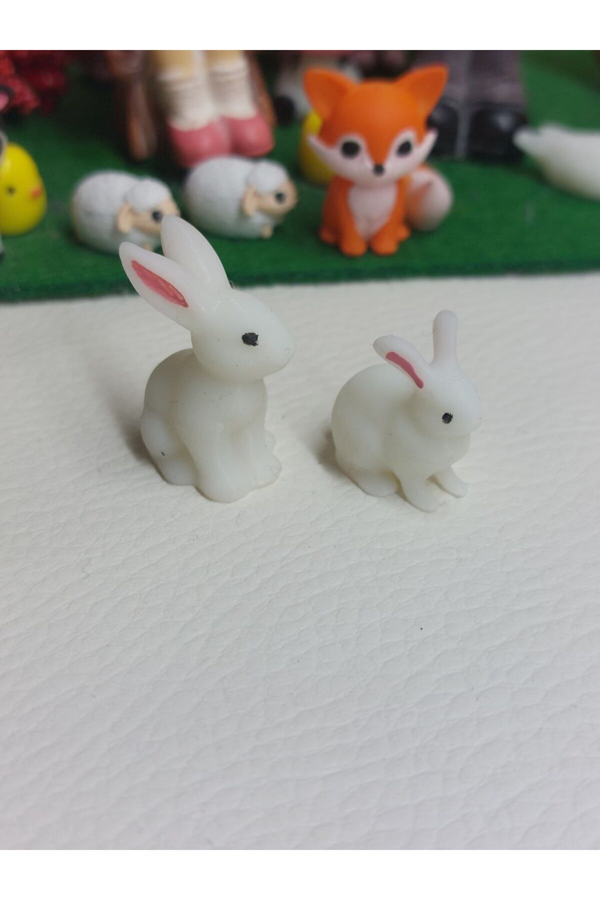 2'li Mini Tavşan Teraryum Süsü - Organik Plastik Biblo Dekoratif Obje - Görsel 5